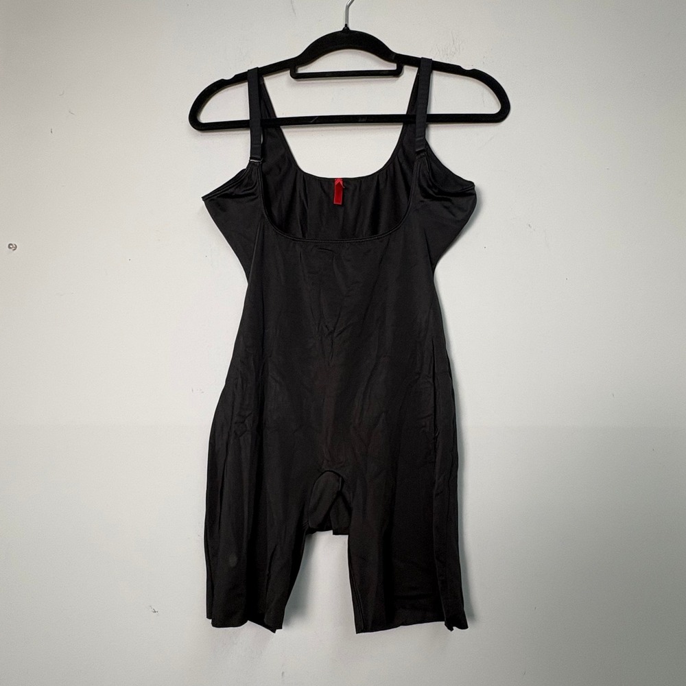 Spanx Womens Black Open Bust Mid-Thigh Shapewear Bodysuit Large Compression L